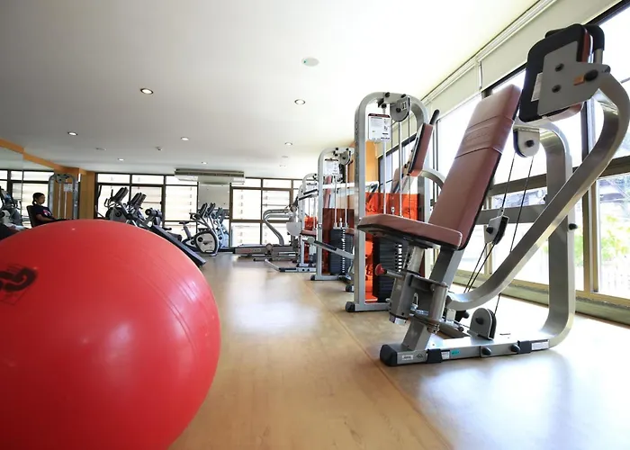 De Junction House Aparthotel 3*